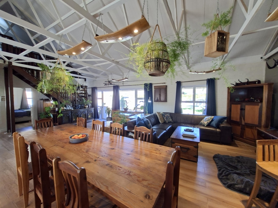 2 Bedroom Property for Sale in Pringle Bay Western Cape